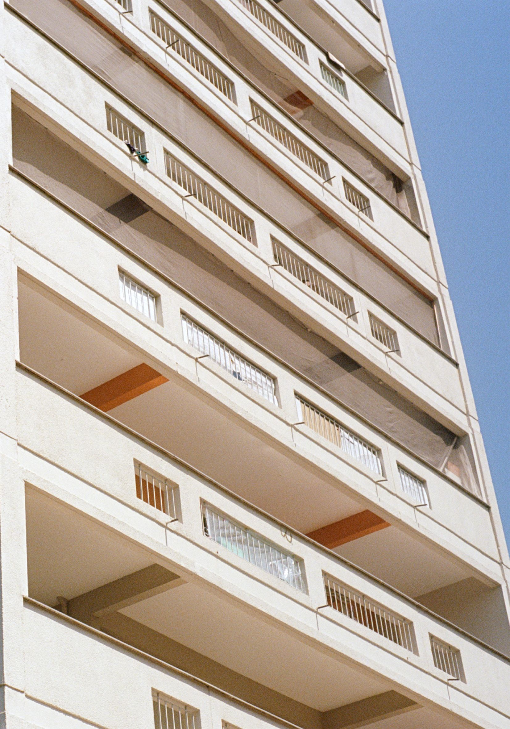 immeuble couleurs reduit